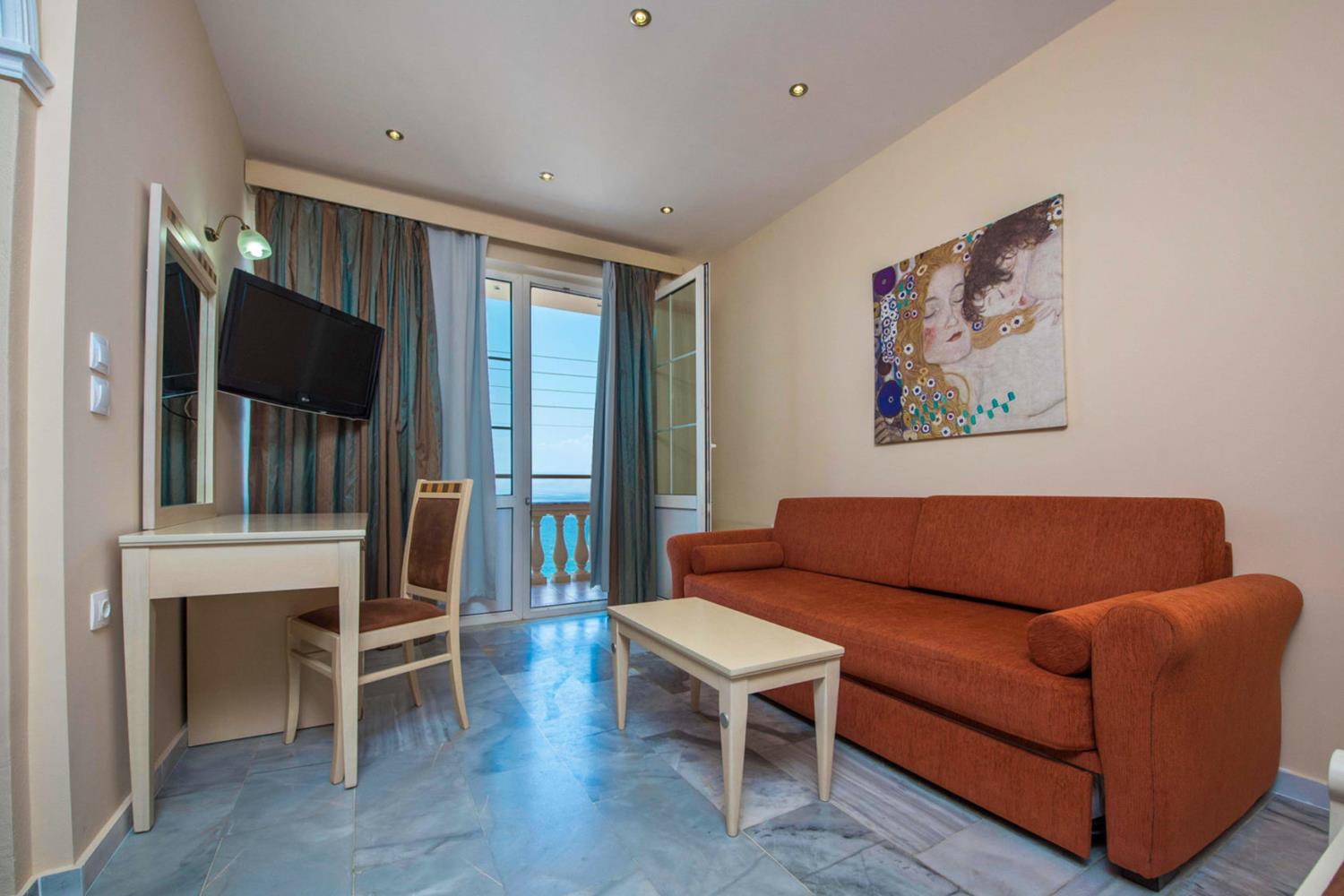 Pontikonissi Hotel