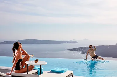 Cosmopolitan Suites Santorini