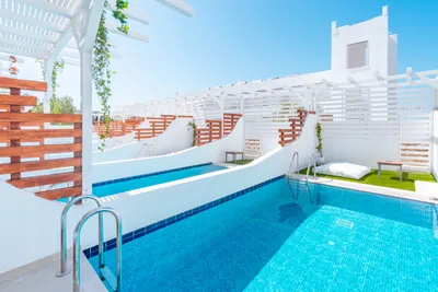 ALOE HOTEL - Adults Only 18+