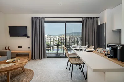 Melia City Suites