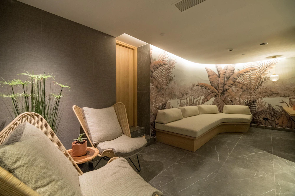Senseana Sea Side Resort & Spa