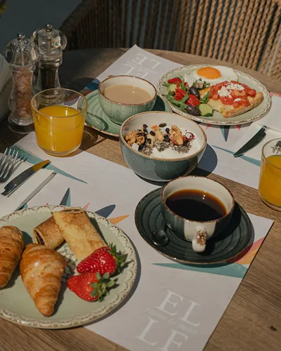 Elle Rooms & Suites