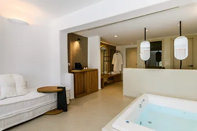 SPLENDID MYKONOS Luxury Villas & Suites