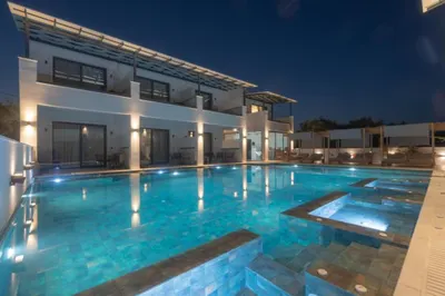 Alora Luxury Suites