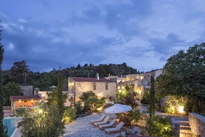 Kapsaliana Village Hotel