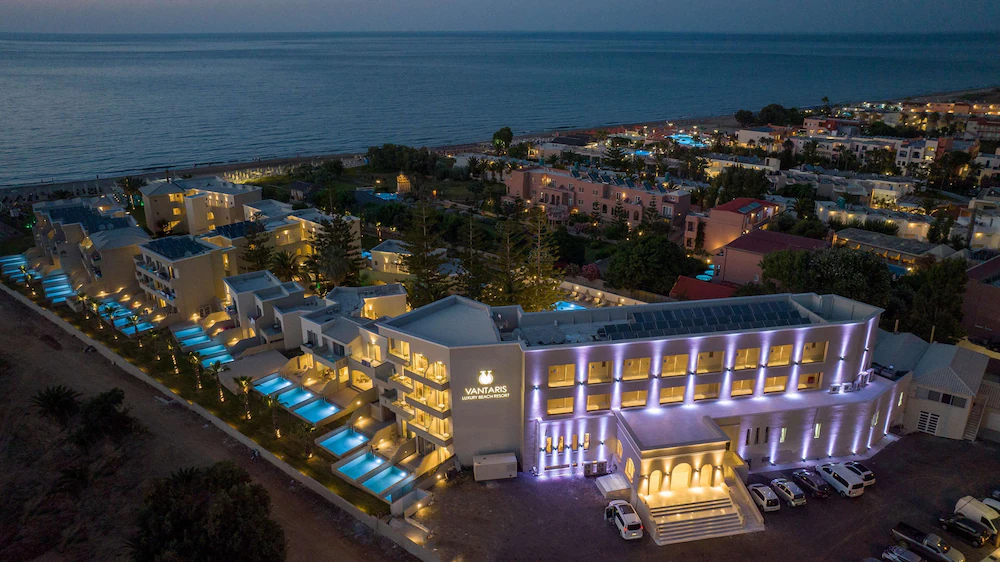 Vantaris Palace Hotel