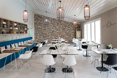 Zoe Hotel