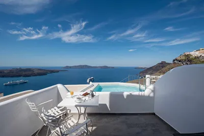 Villa Renos Santorini