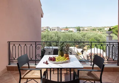 Kseynasa Suites