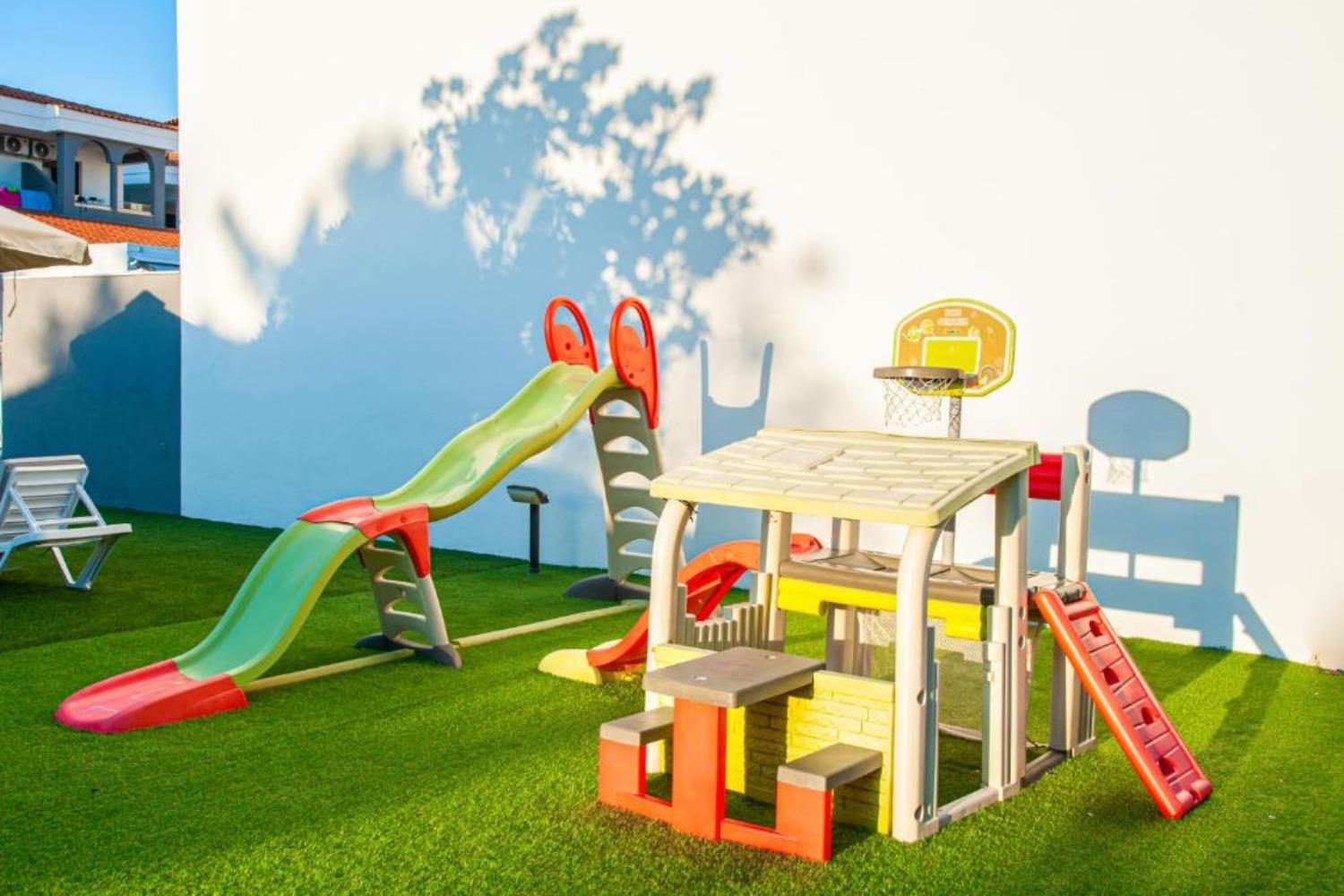 Acrotel Lily Ann Village