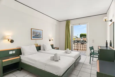 Porto Iliessa Zante by GHH