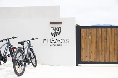 Eliámos Villas Hotel & Spa – Relais & Châteaux