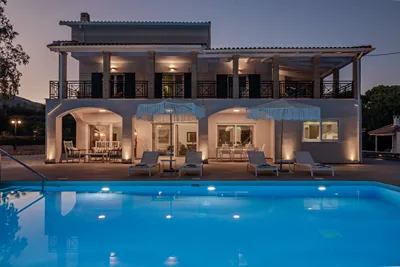 Rivazzurra Luxury Villa