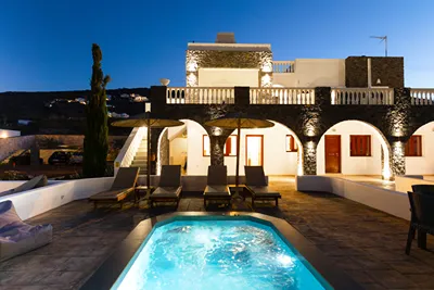 Rhenea Resort Santorini