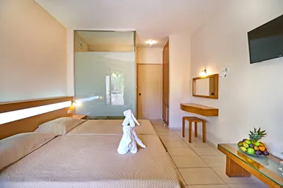 Eva Bay Hotel
