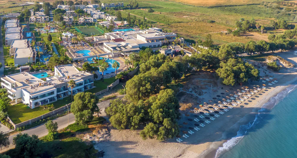 Akti Coast Club