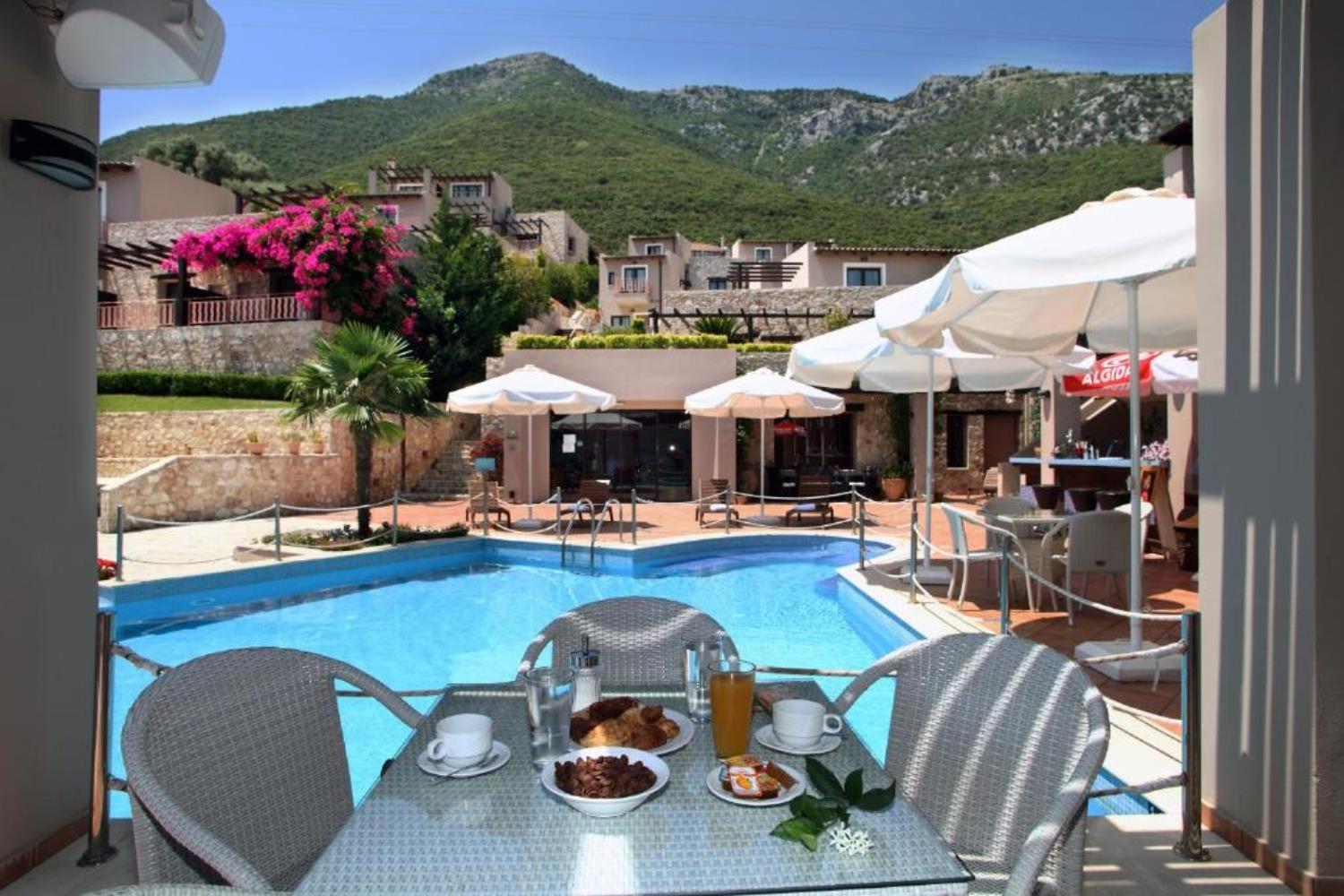 Tesoro Hotel