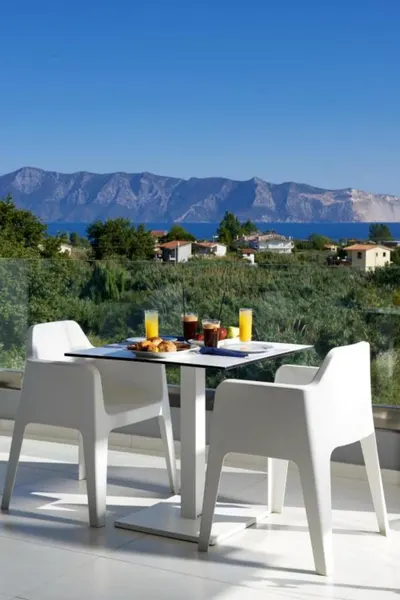 Altamar Hotel