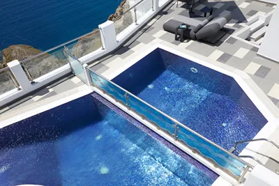 Petit Palace Suites
