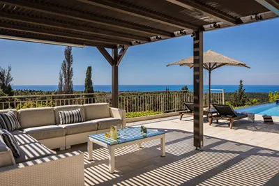Villa Karmaniolos