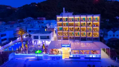 Oceanis Park Hotel