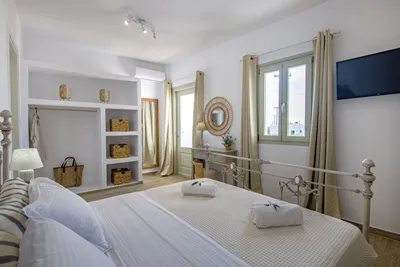 Arethousa House
