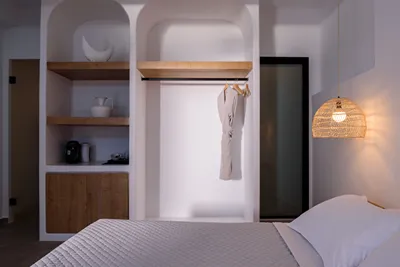 Elia Caldera Suites