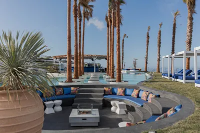 Cresanto Luxury Suites
