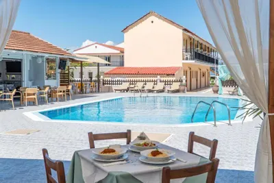 Saint Peter Bay Aparthotel