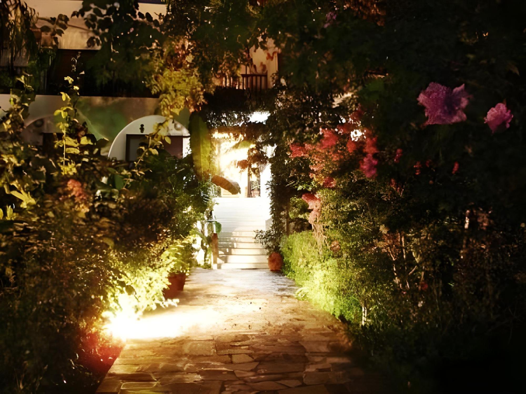 Hotel Liotopi