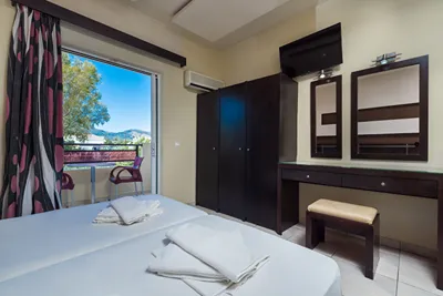 Canadian Hotel Zakynthos