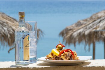 SUN HOTEL KINETA “Beach Front”