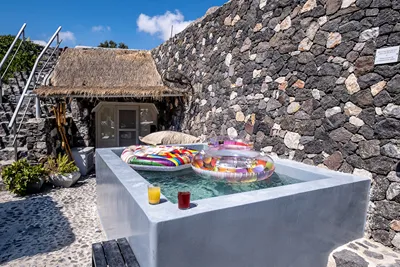 Rock Villas Santorini