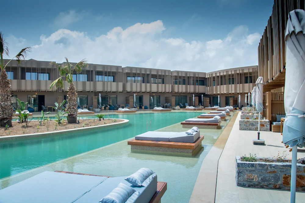 Senseana Sea Side Resort & Spa