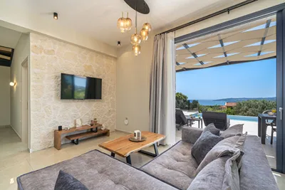 Aggelatos Stone Villas