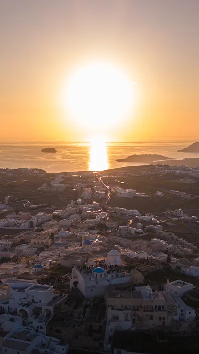 Enorme EOS Santorini - Adults Only