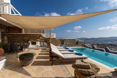 Mykonos Divino