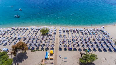 LAGOMANDRA BEACH & SUITES
