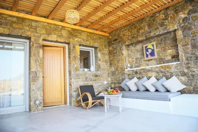 Myconian Crown Suites