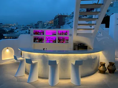 Athina Luxury Suites