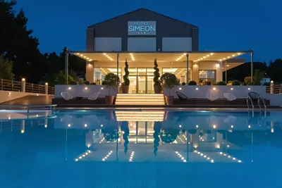 Simeon Hotel