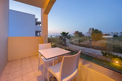 Mythos Suites Hotel