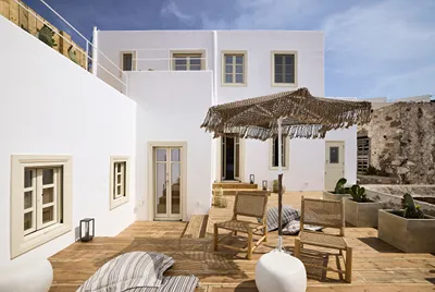 Niove Suites Milos