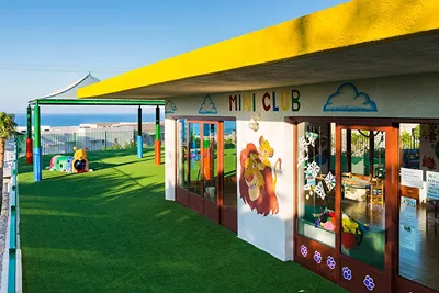 Grand Hotel Holiday Resort