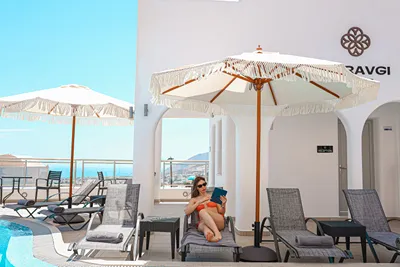 Xaravgi Resort Suites
