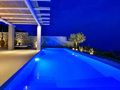 Kounoupas Complex by Mykonos Rocks