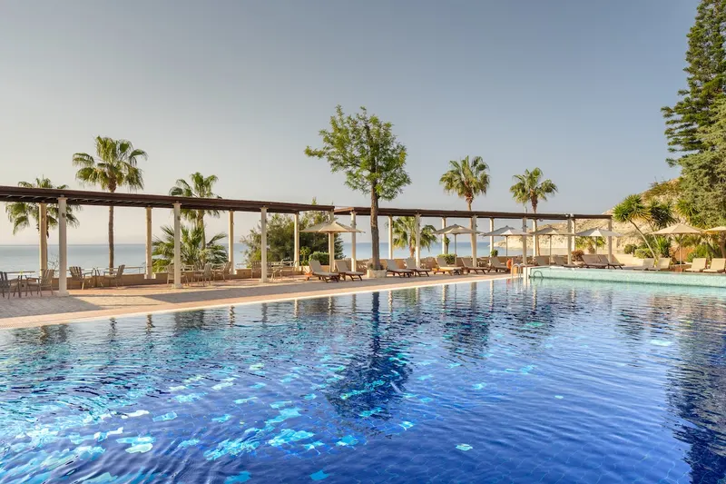 Columbia Beach Resort
