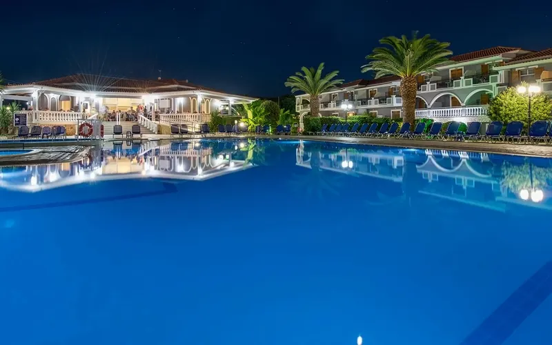 Golden Sun Hotel