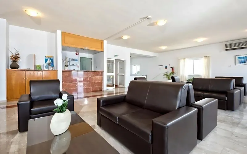 Sunny Hill Hotel