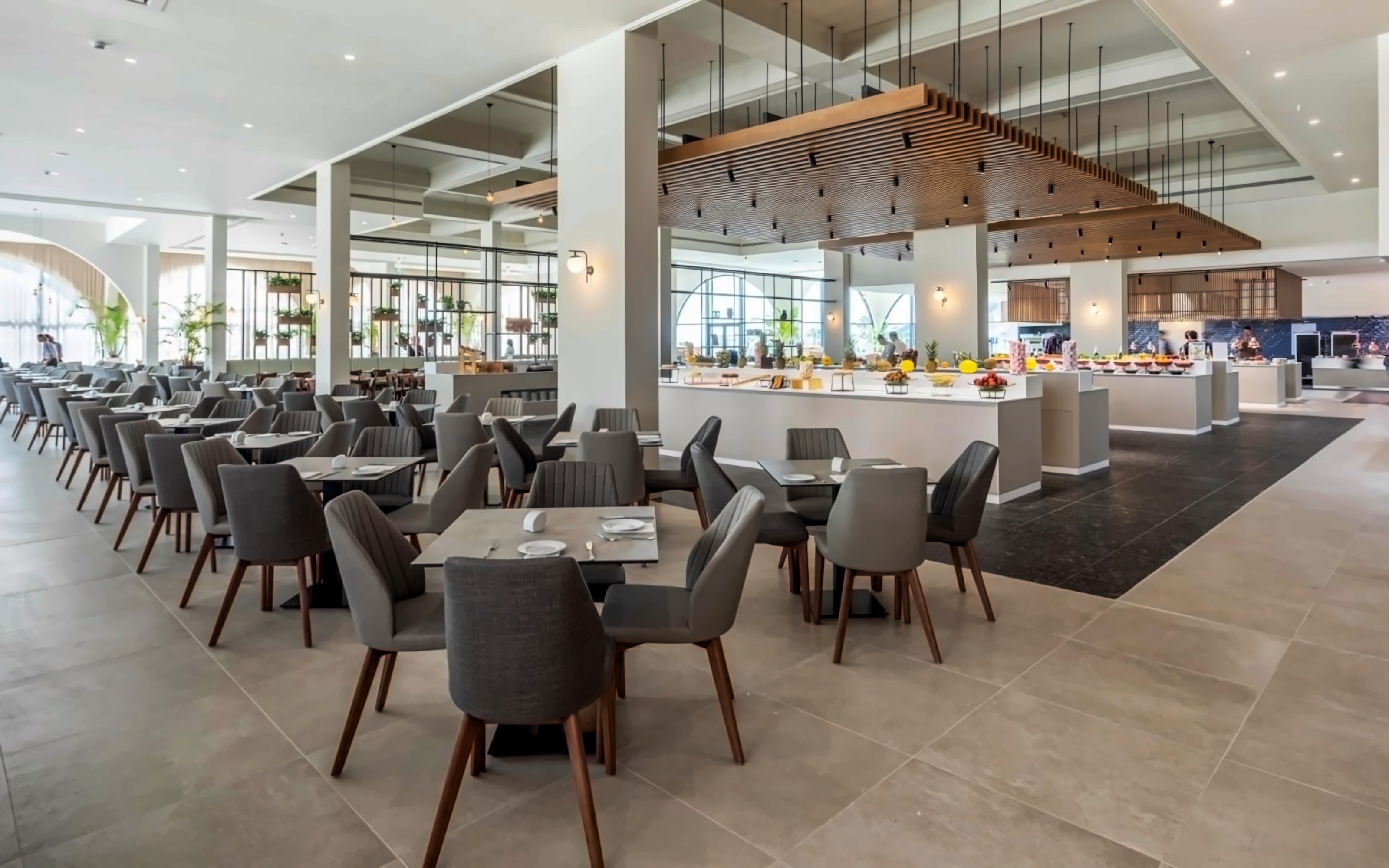 Louis Phaethon Beach Hotel